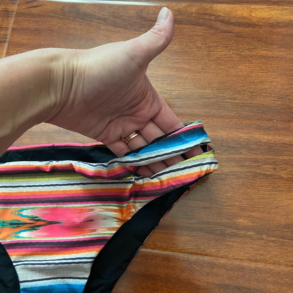⚡️ L*Space Bikini ⚡️ - Picture 6 of 6